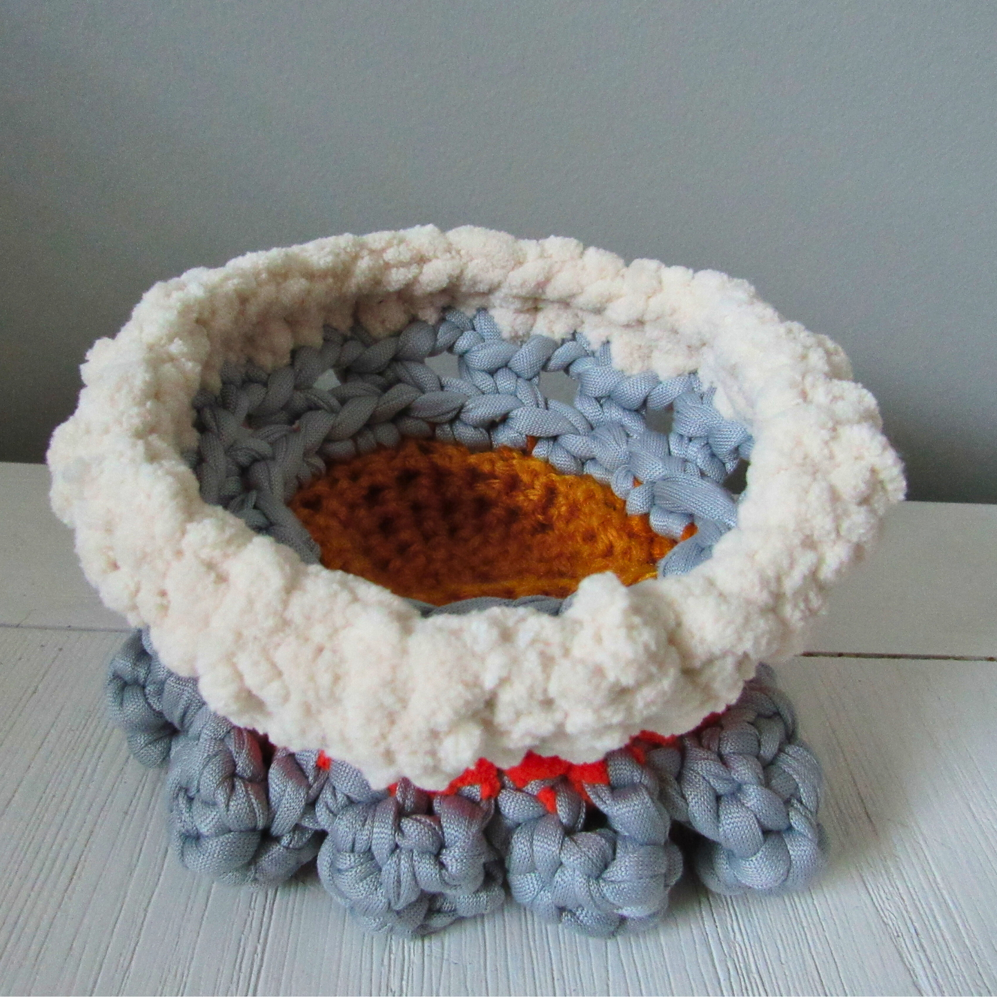 Cozy Mini Pedestal Functional Decorative Basket